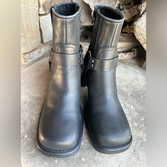 Jeffrey Campbell Operator harness Black Leather Ankle Boots Sz-9.   N - Picture 3 of 15
